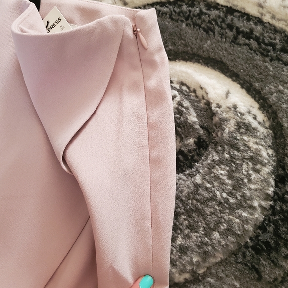 Express Crepe Skort - Picture 4 of 6